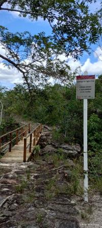 Passarela sobre o Córrego da Água Fria - nomondo